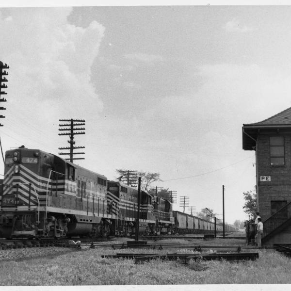 NKP RS36 866 on passenger train with GP9 | The Nickel Plate Archive