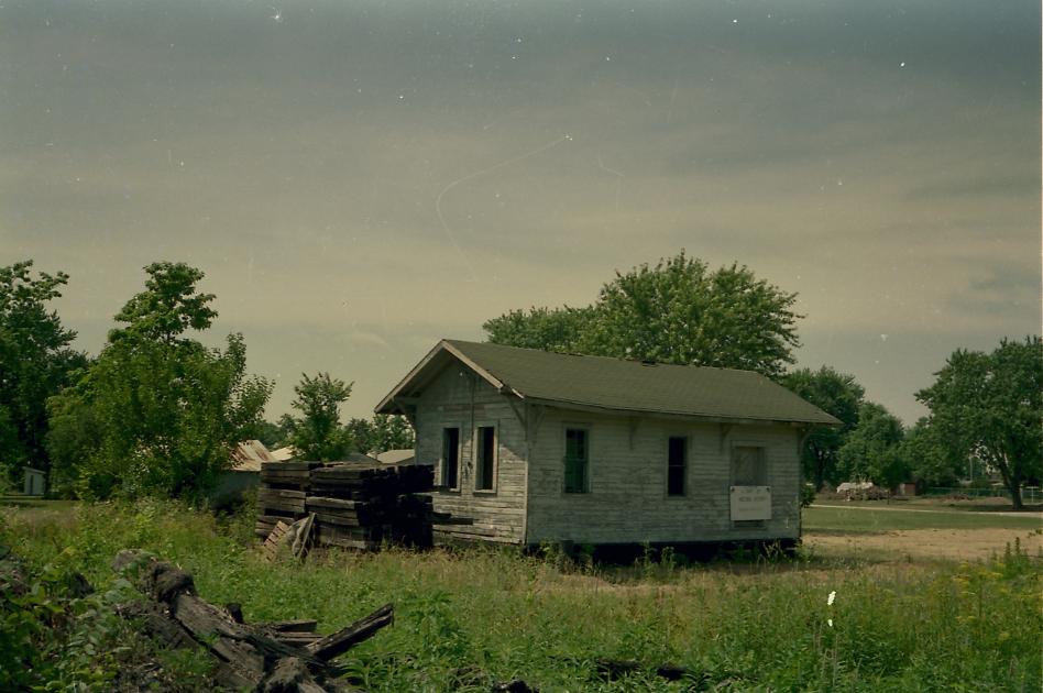 Clover Leaf Depot Donnellson IL Rear View The Nickel Plate Archive