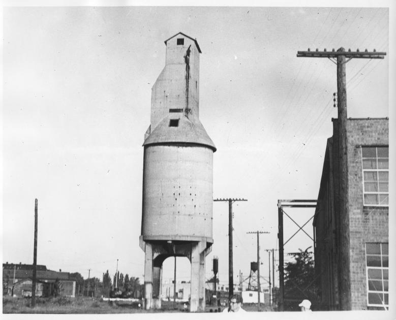 NKP Coal Dock Conneaut OH 981968 The Nickel Plate Archive