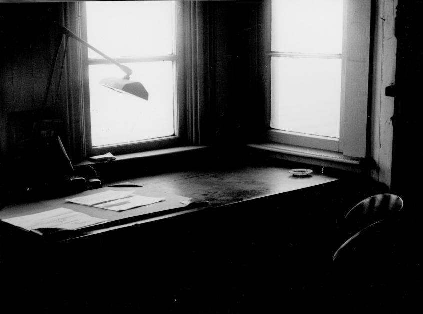 NKP Depot Ashtabula OH Bay Window Desk 961968 The Nickel Plate Archive