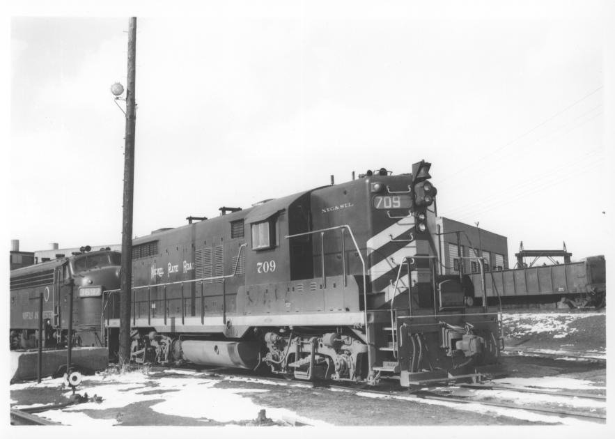 NKP GP18 709 Bellevue OH 3-27-1966 HAM | The Nickel Plate Archive