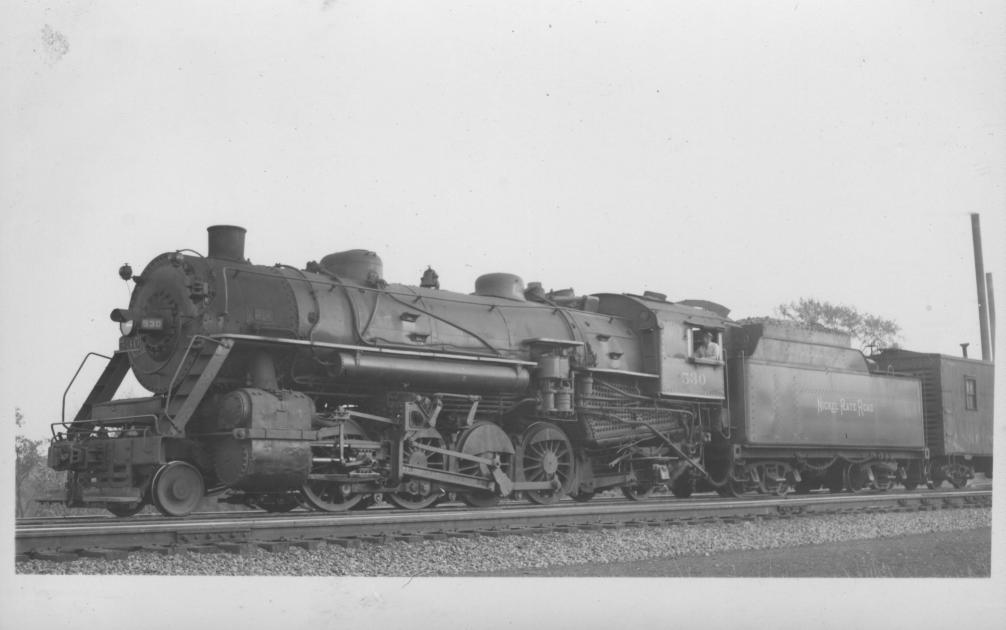 NKP H-5b 530 Unknown location 1940's | The Nickel Plate Archive