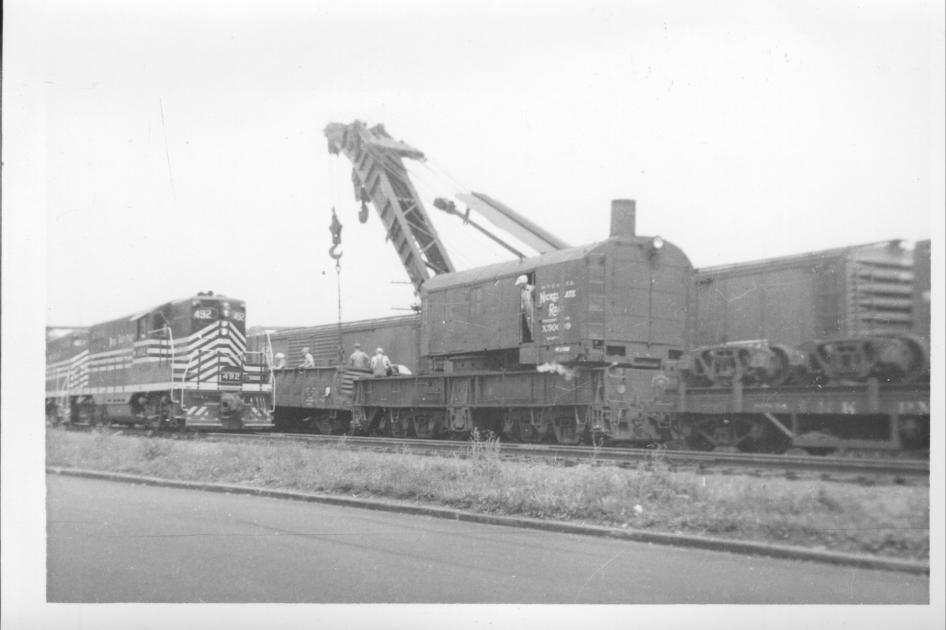 NKP Wreck Crane X50009 Fremont OH 7-1956 | The Nickel Plate Archive