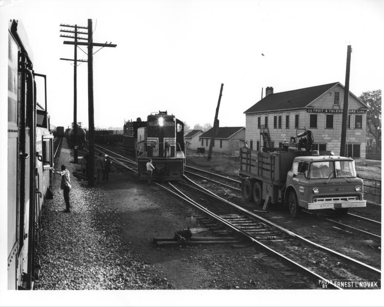 NYC GP7 5633 River Rouge MI 1041967 The Nickel Plate Archive