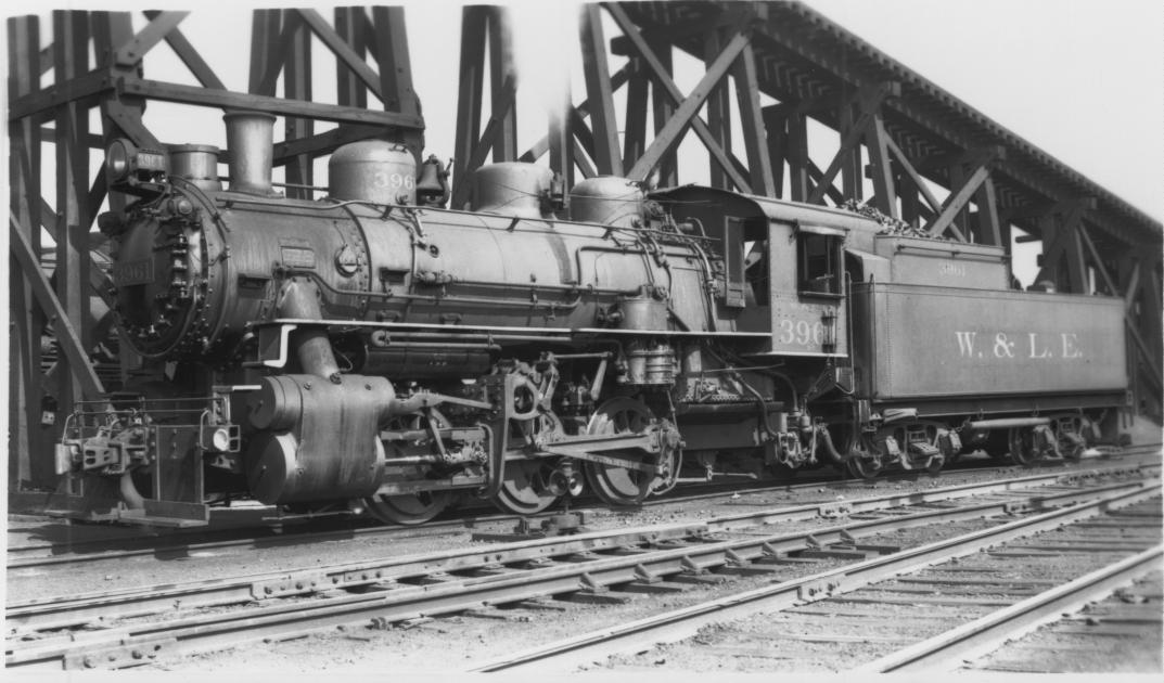 W&LE 3961 Brewster OH 1940's The Nickel Plate Archive