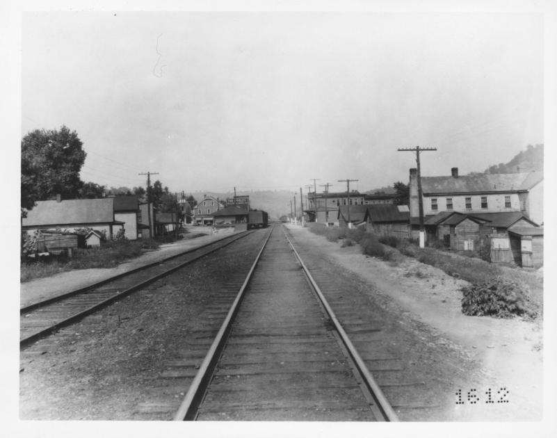 W&LE Depot Dillonvale OH 1928 The Nickel Plate Archive