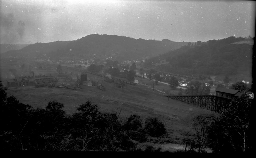 W&LE View Dillonvale OH facilities 855 The Nickel Plate Archive