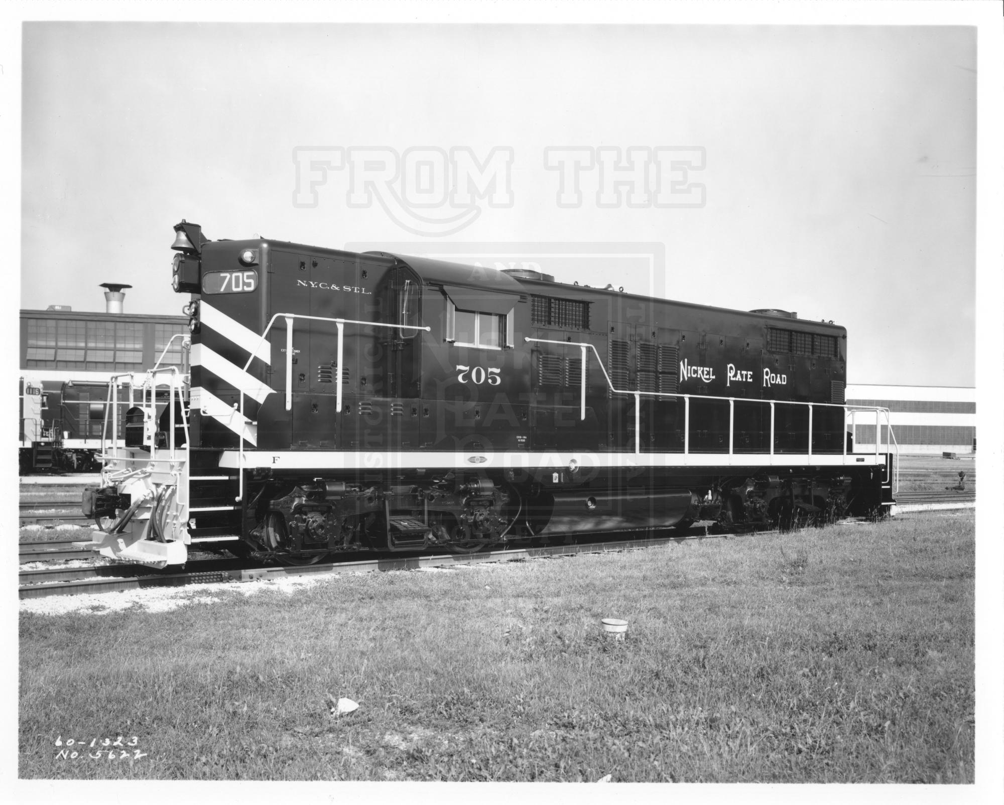 NKP GP18 705 Chcago IL Builders Photo 1960 NKPHT | The Nickel Plate Archive