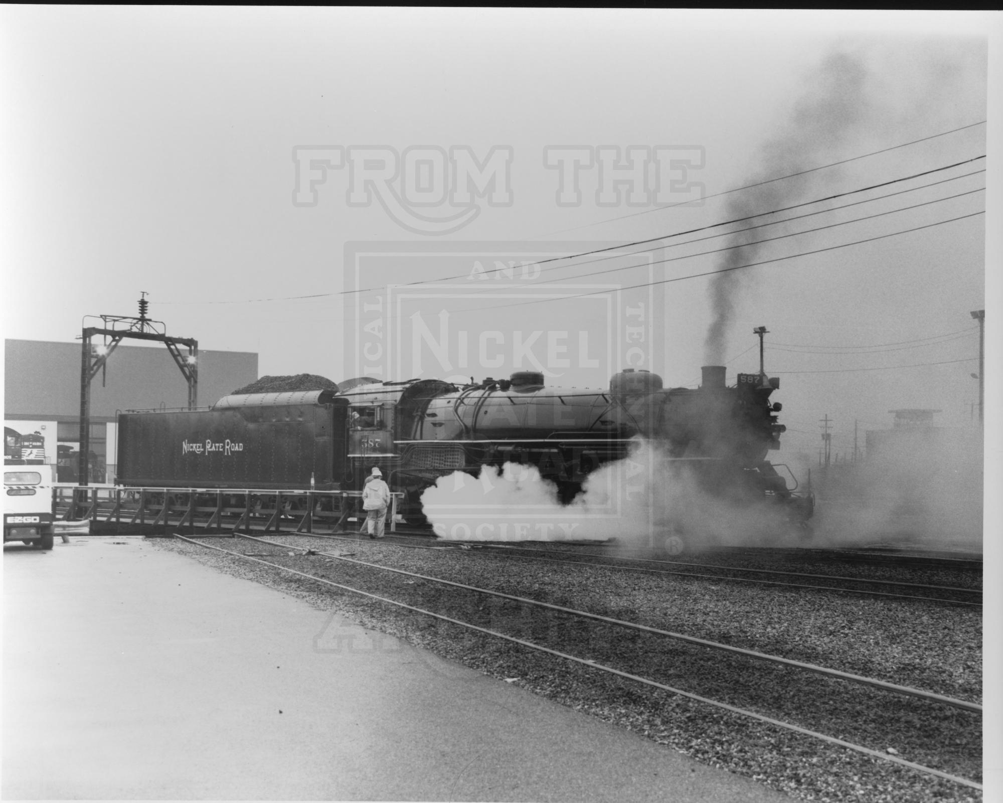 NKP H-6o 587 Roanoke VA 7-16-1989 | The Nickel Plate Archive