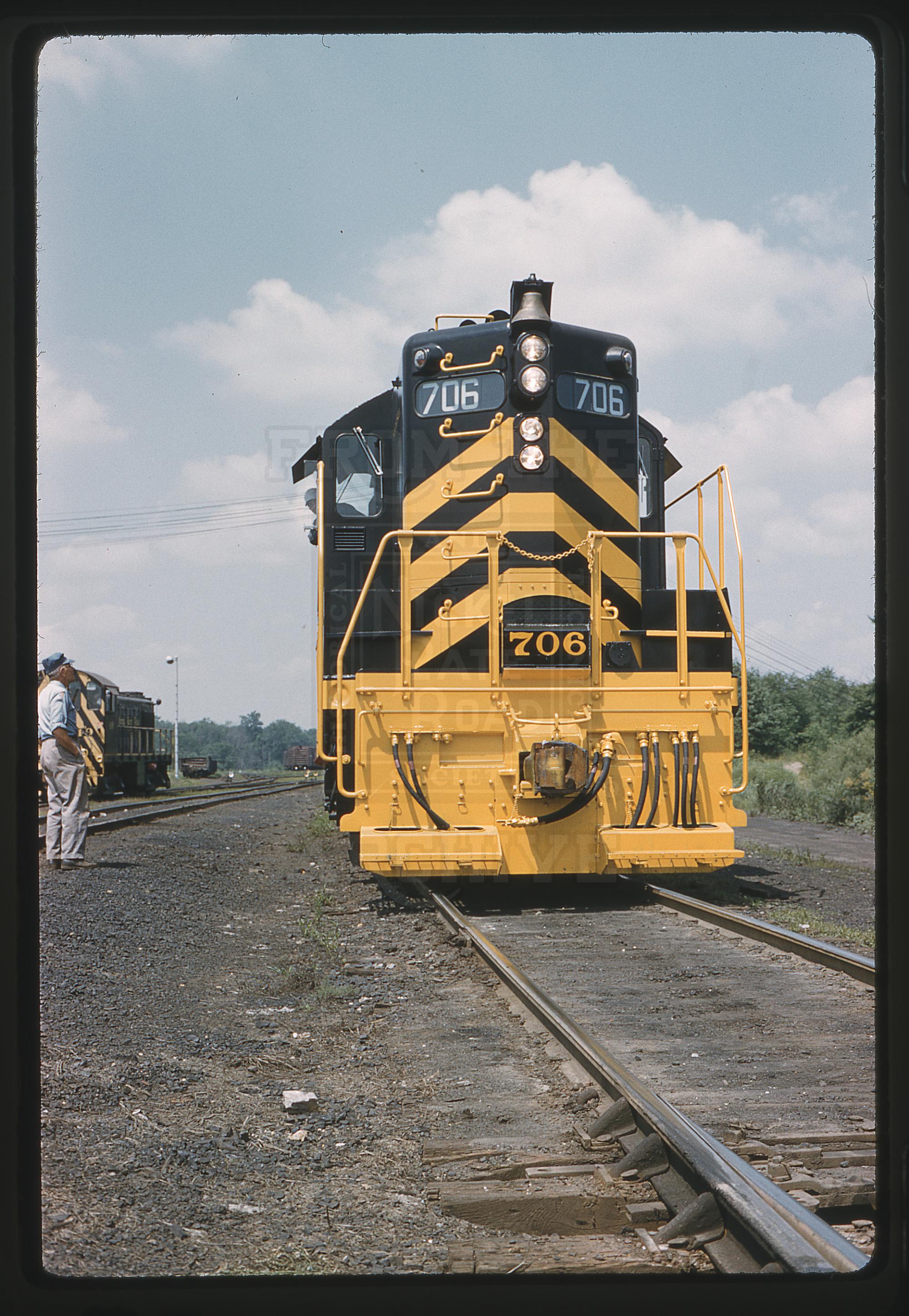 GP18 #706 In Brewster OH In July 1960 | The Nickel Plate Archive